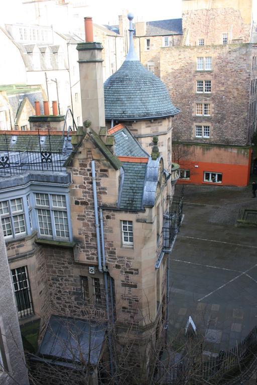 Aparthotel Royal Mile Balconies By The Castle Edinburgh Exteriér fotografie